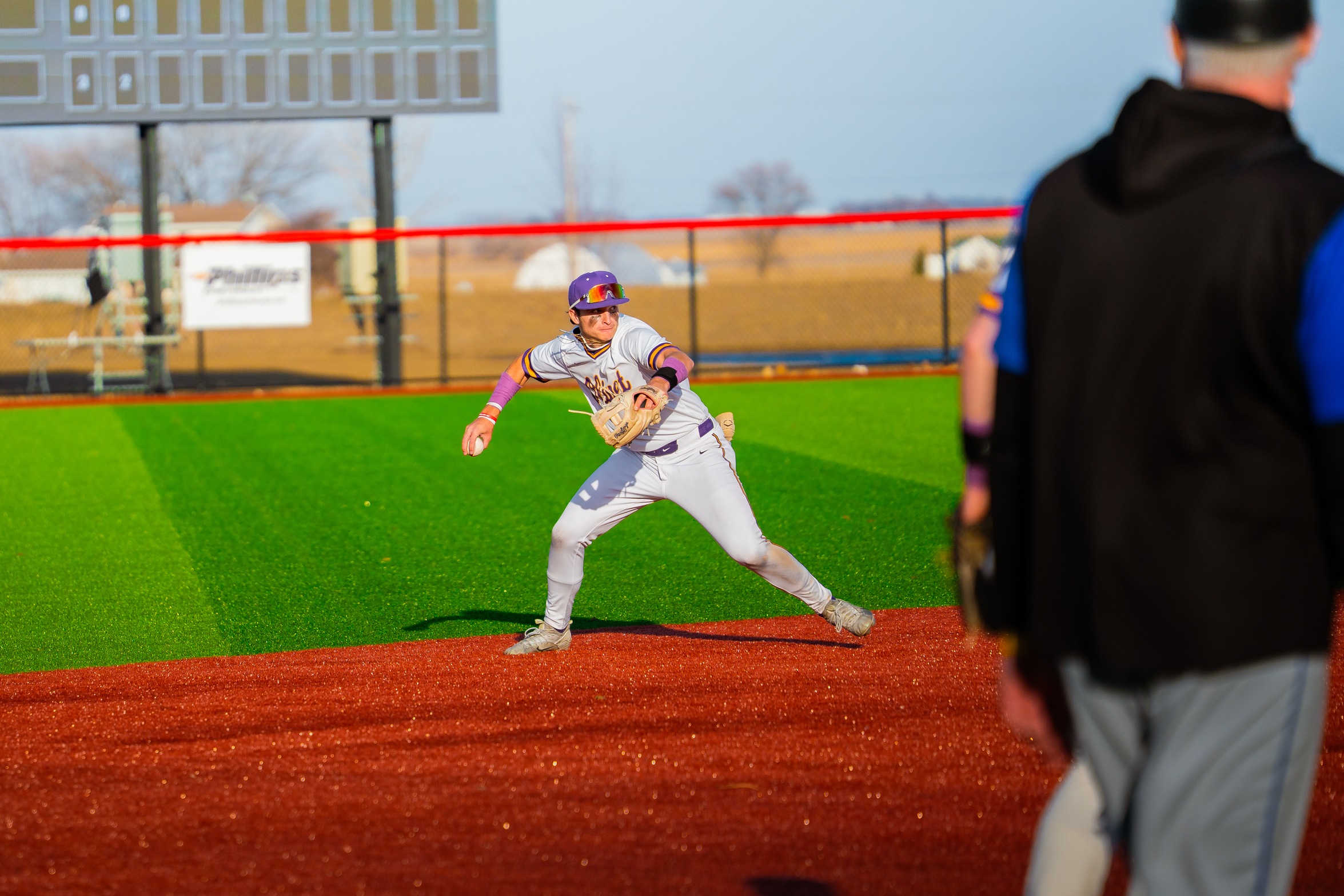 TIGERS OFFENSE ERUPTS - TIGERS TAKE BOTH GAMES