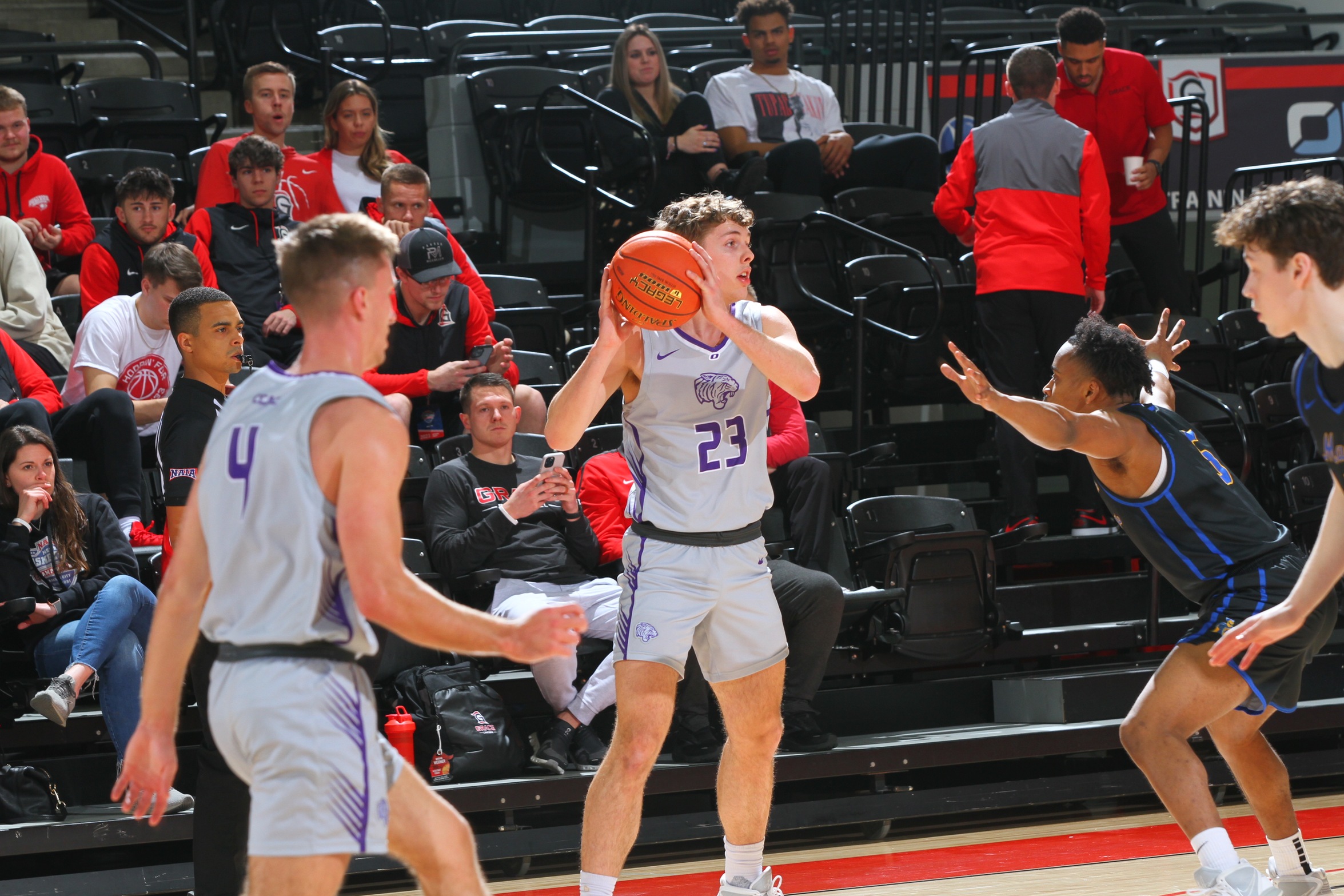 SEASON ENDS AGAINST MADONNA IN NAIA FIRST ROUND