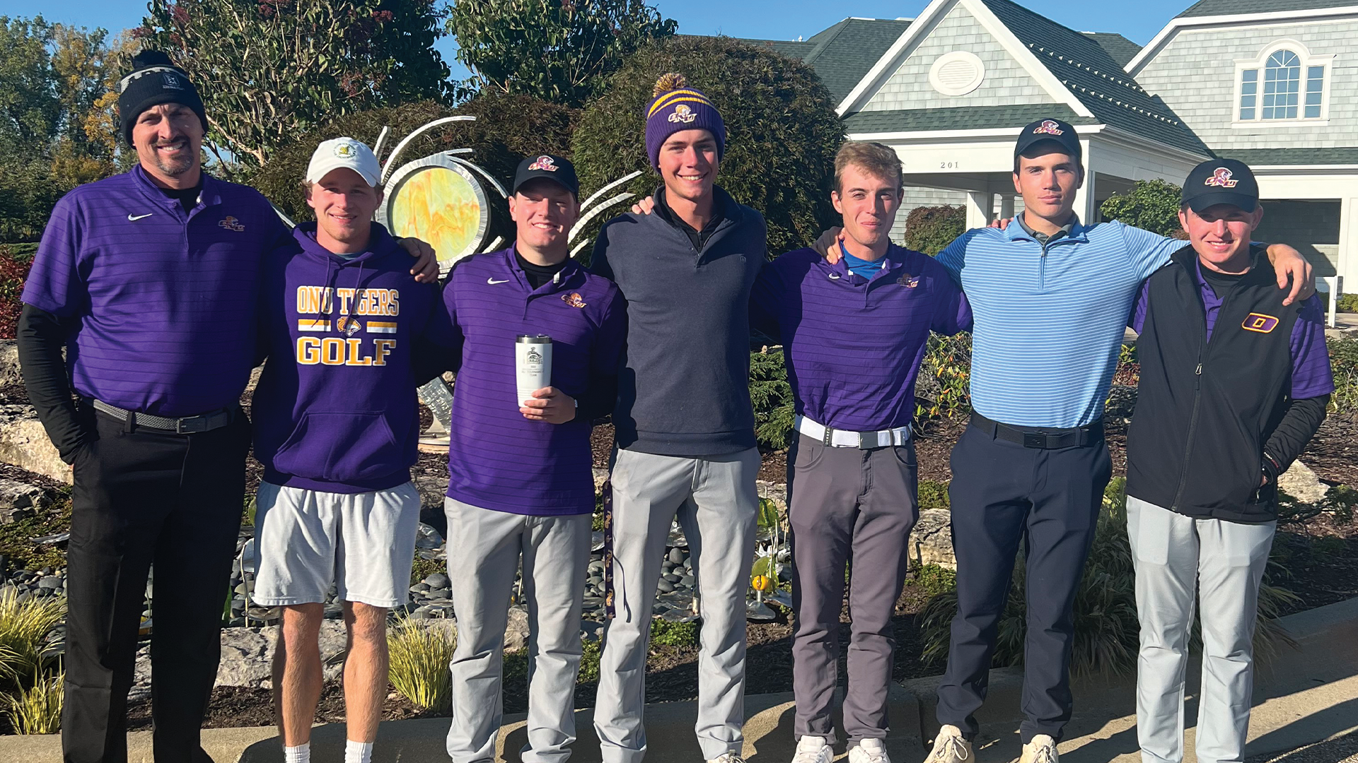 BUSCH MAKES ALL-TOURNAMENT TEAM AT HARBOR SHORES