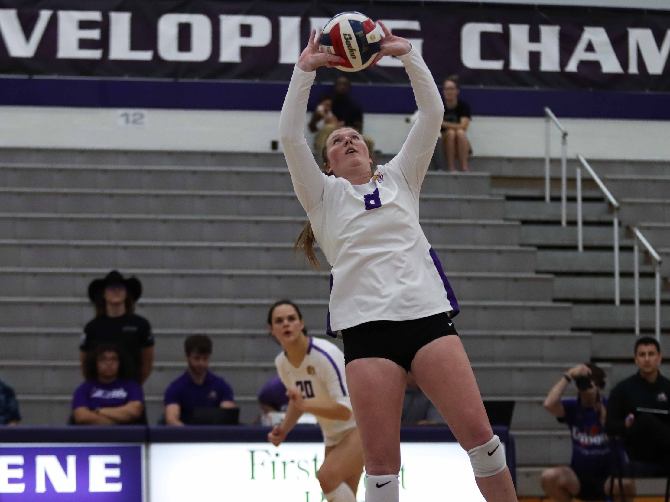 TIGERS FAIL TO CLOSE OUT LAKERS IN FIVE-SET DEFEAT